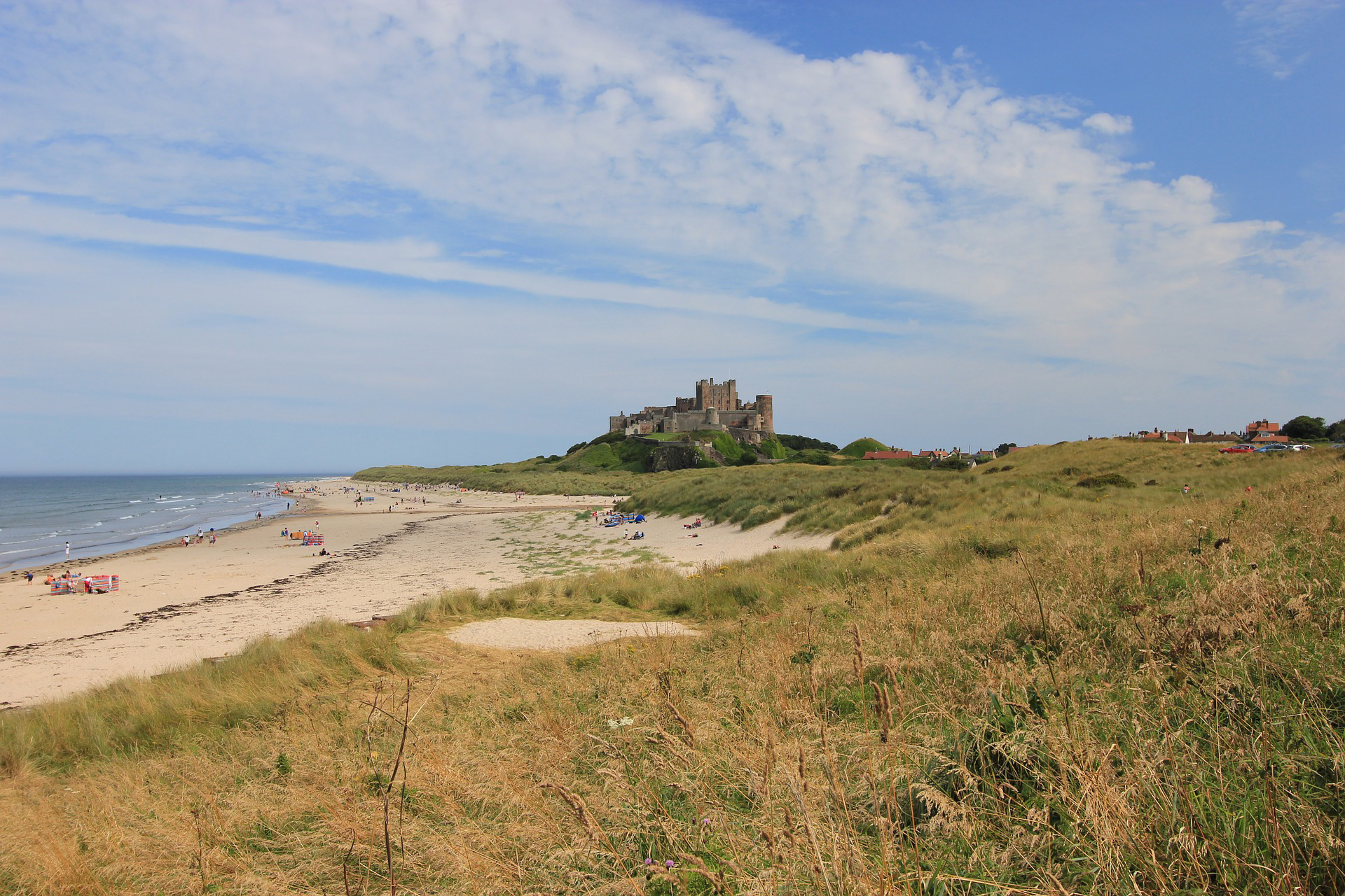 De 10 beste Britse stranden die u deze zomer moet bezoeken