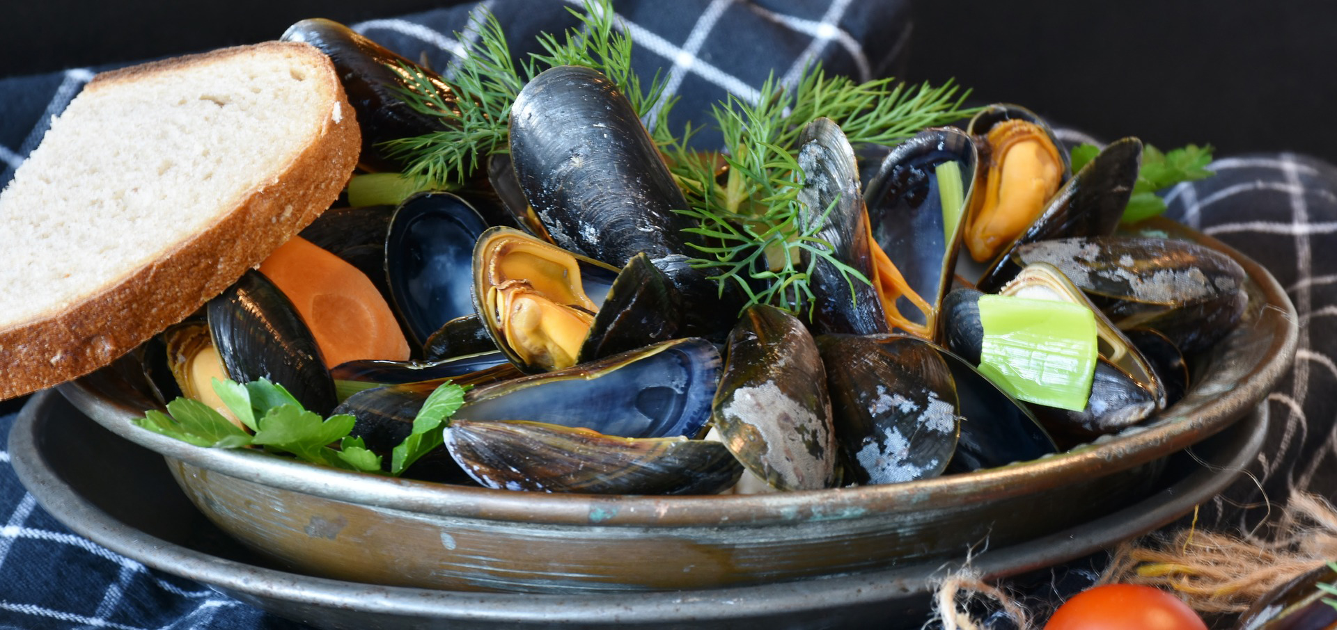 De  foodie  gids  voor  Yerseke,  de  beste  plek  om  mossels,  oesters  en  kreeft  in  Zeeland  te  proberen  